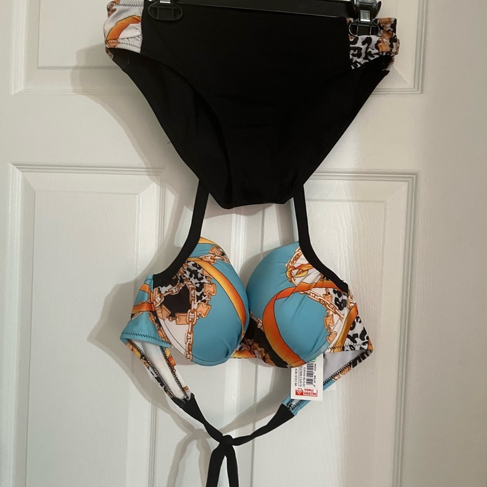 Bathing suit